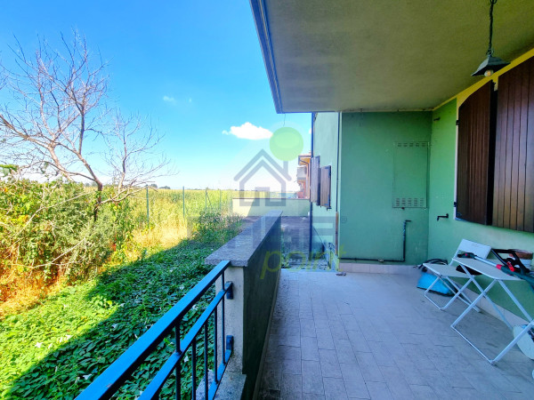 BILOCALE ARREDATO con GIARDINO PRIVATO