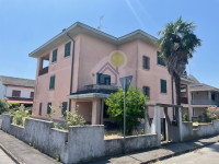 CASA IN CUI E' INSERITO L'APPARTAMENTO