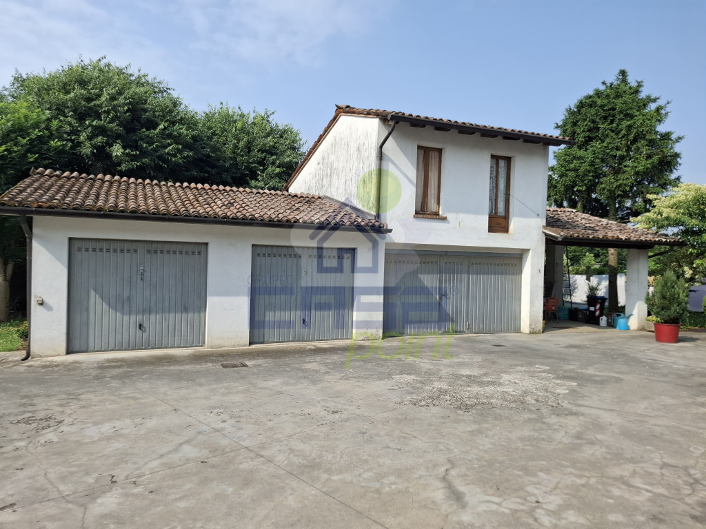 RUSTICO CON BOX DOPPIO