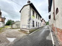 ESTERNO2.jpg
