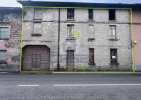 PORZIONE DI CASA DA RISTRUTTURARE