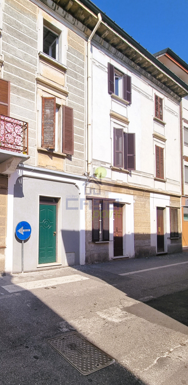 CASA di CORTE con COMFORT CARATTERE e CENTRALITA'