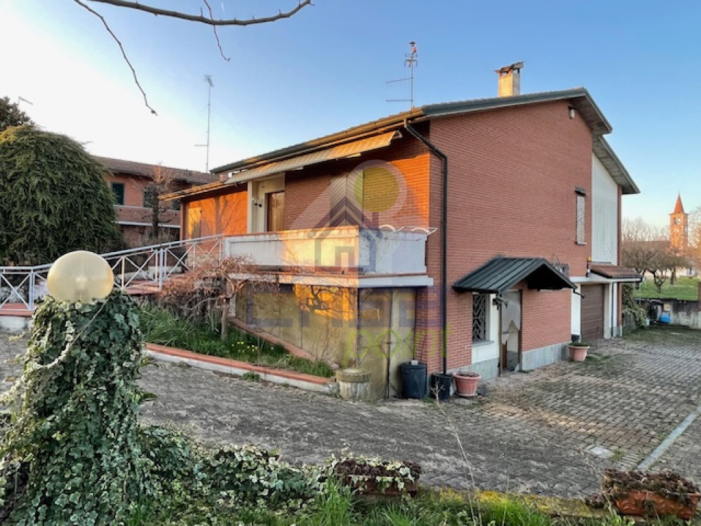 ESTERNO