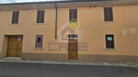 CASA INDIPENDENTE CON GIARDINO DI 300 MQ (IDEALE PER FAMIGLIE NUMEROSE)