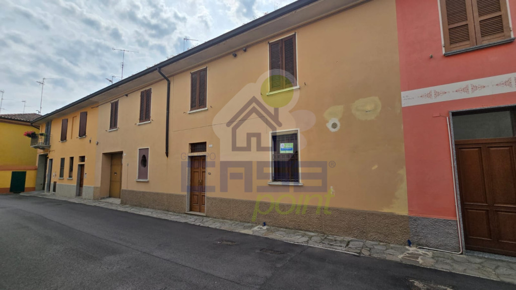 LATO STRADA (2).jpeg
