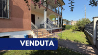 APPARTAMENTO TRILOCALE  IN VILLA CON AMPIO GIARDINO