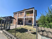 ESTERNO