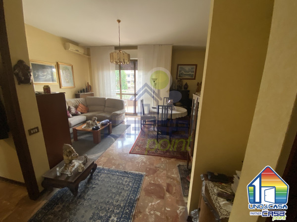 Appartamento Trelocali  + Servizi a Ombriano