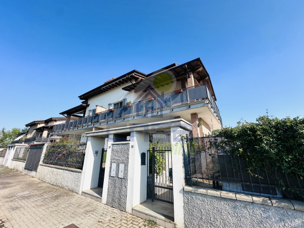 APPARTAMENTO IN VILLA CON TERRAZZO E CORTILE IN CLASSE ENERGETICA A3