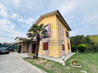 VILLA INDIPENDENTE SU DUE LIVELLI IN OTTIME CONDIZIONI