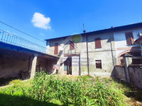 Complesso Immobiliare Storico in Centro a Ostiano