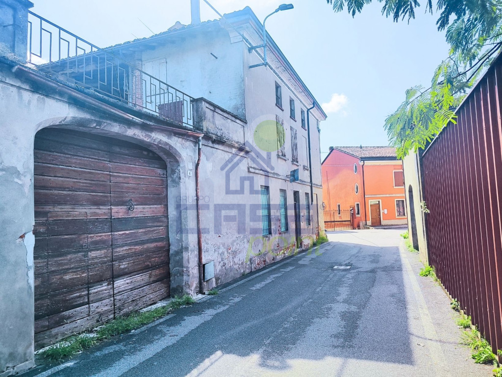 VISTA ESTERNI DA VIA PIEVE.jpg