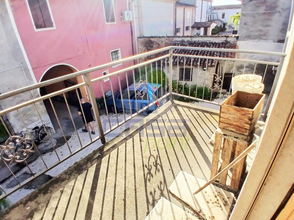 BALCONE