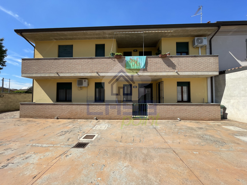 Esterno