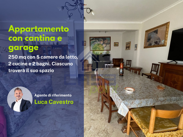 ampio Appartamento in pieno centro (250 mq) con Garage e Cantina