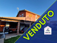 CASA INDIPENDENTE CON PORTICATO E  AMPIO GIARDINO!