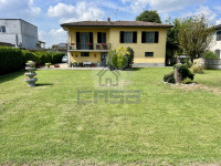 ELEGANTE E SIGNORILE VILLA SINGOLA - SPAZIO E PRIVACY TOTALE