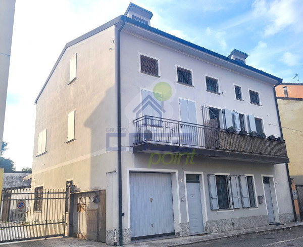 PORZIONE DI CASA PRONTA DA ABITARE: COMODITÀ SU MISURA, DAL PIANO TERRA AL SOTTOTETTO!
