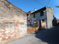 facciata esterna 1.jpg