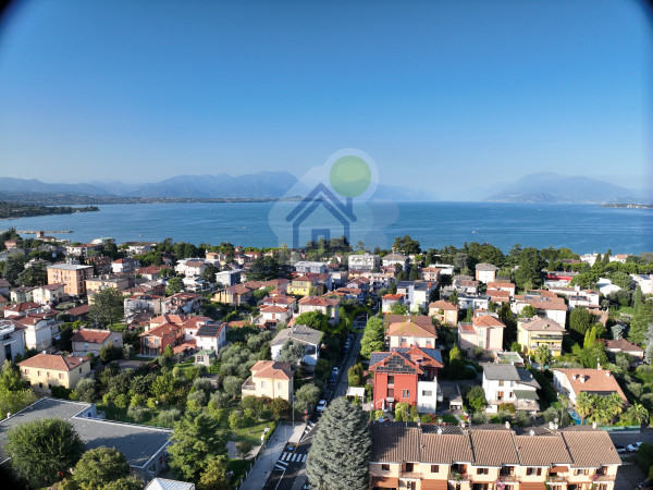 Appartamento vista lago