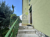 scalinata-esterna-di-accesso.jpeg