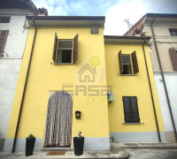 CASA AUTONOMA CON GARAGE