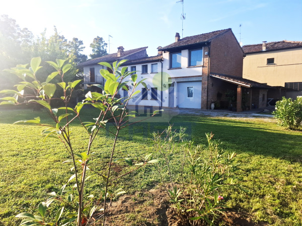 CASA CON 600 MQ DI GIARDINO PIU' DEPENDANCE