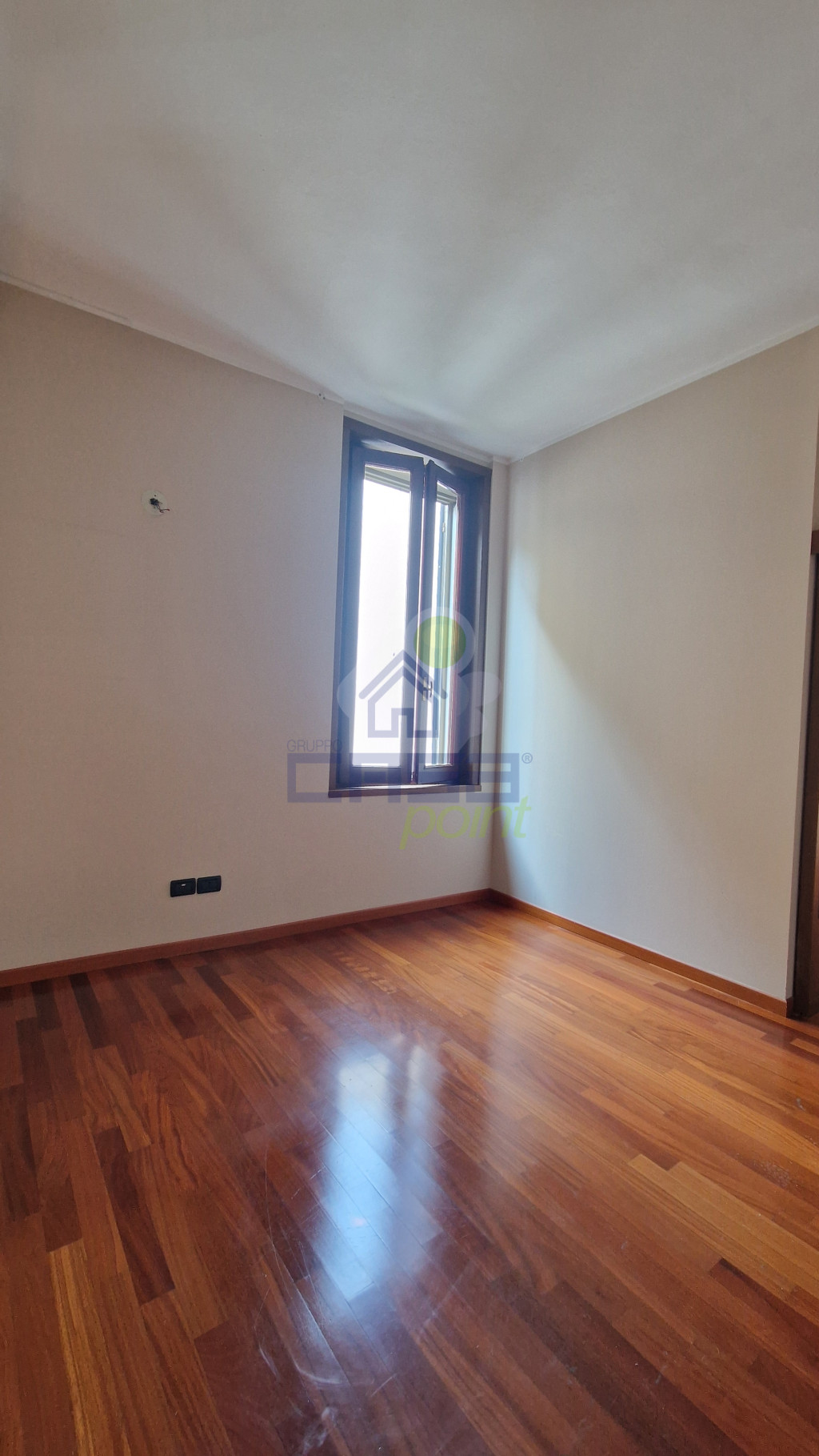 SECONDA CAMERA 2