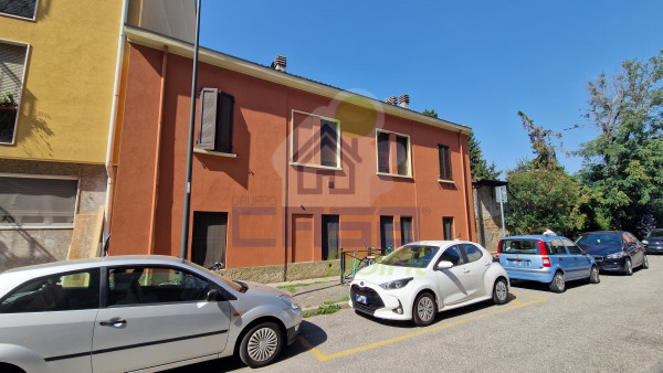 ACCOGLIENTE DUE LETTO RISTRUTTURATO A PORTA ROMANA!