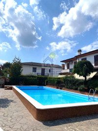 piscina2-576x768.jpg
