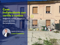 Casa indipendente con cortile e rustico