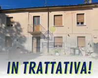 Casa indipendente con cortile