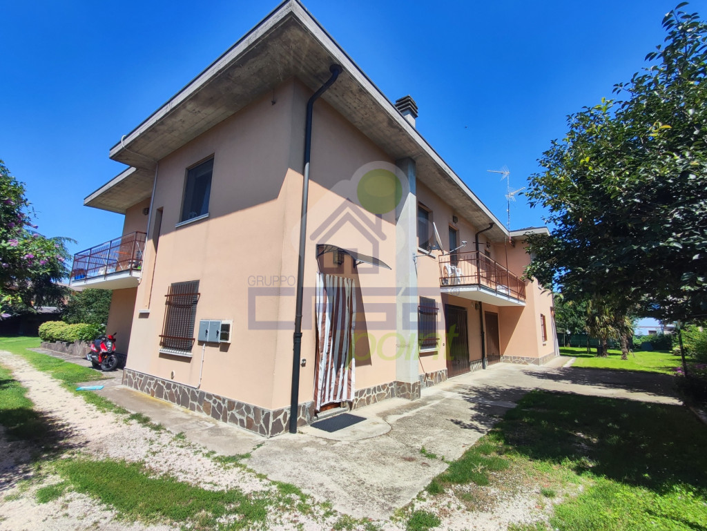 panoramica-retrostante.jpg