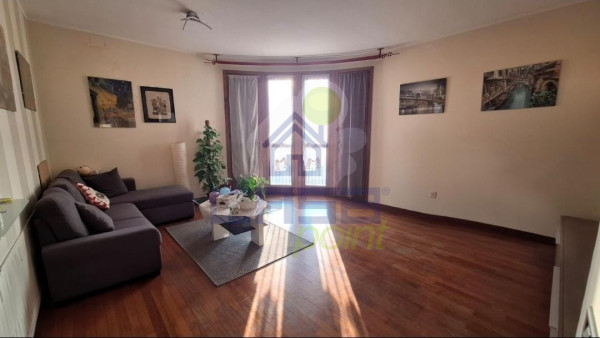 Appartamento trilocale con giardino