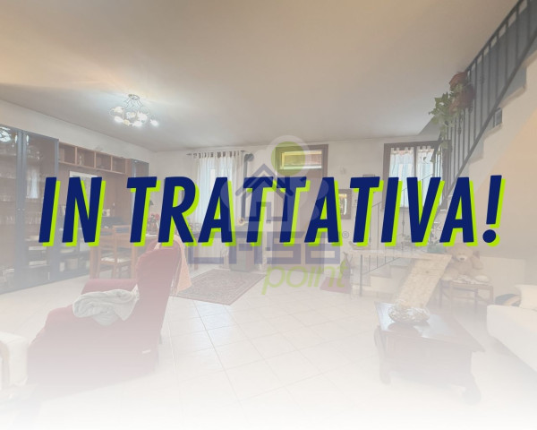 ELEGANTE MAISONETTE CON AREA ESTERNA DI PROPRIETA'
