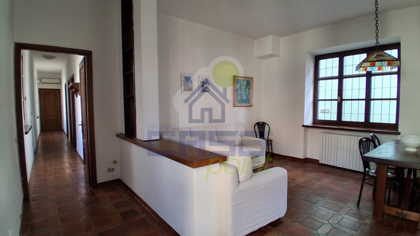 INGRESSO IN SOGGIORNO.jpg