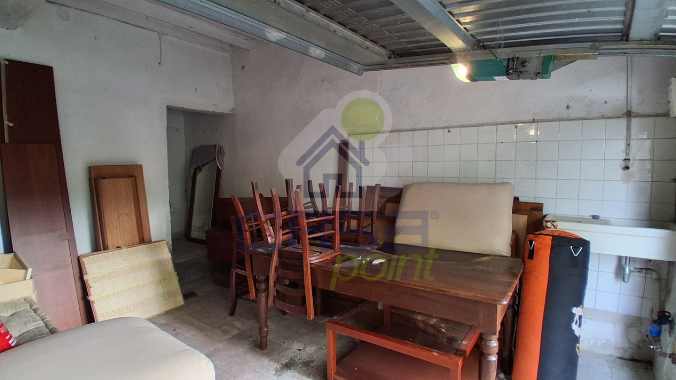 INTERNO AUTORIMESSA.jpg