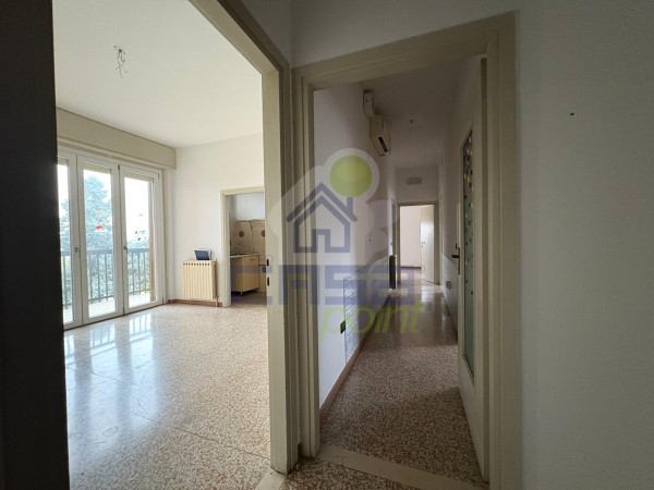 AMPIO TRILOCALE A CORNOVECCHIO