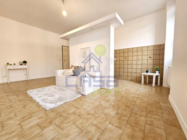 Trilocale a due passi da piazza Garibaldi