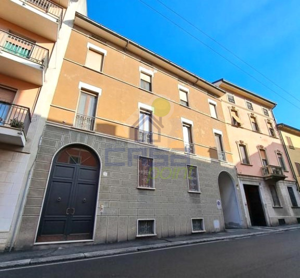 IN PICCOLO CONTESTO CONDOMINIALE, APPARTAMENTO 3 LETTO, RISTRUTTURATO