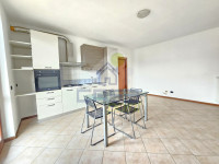 Trilocale in residence con piscina