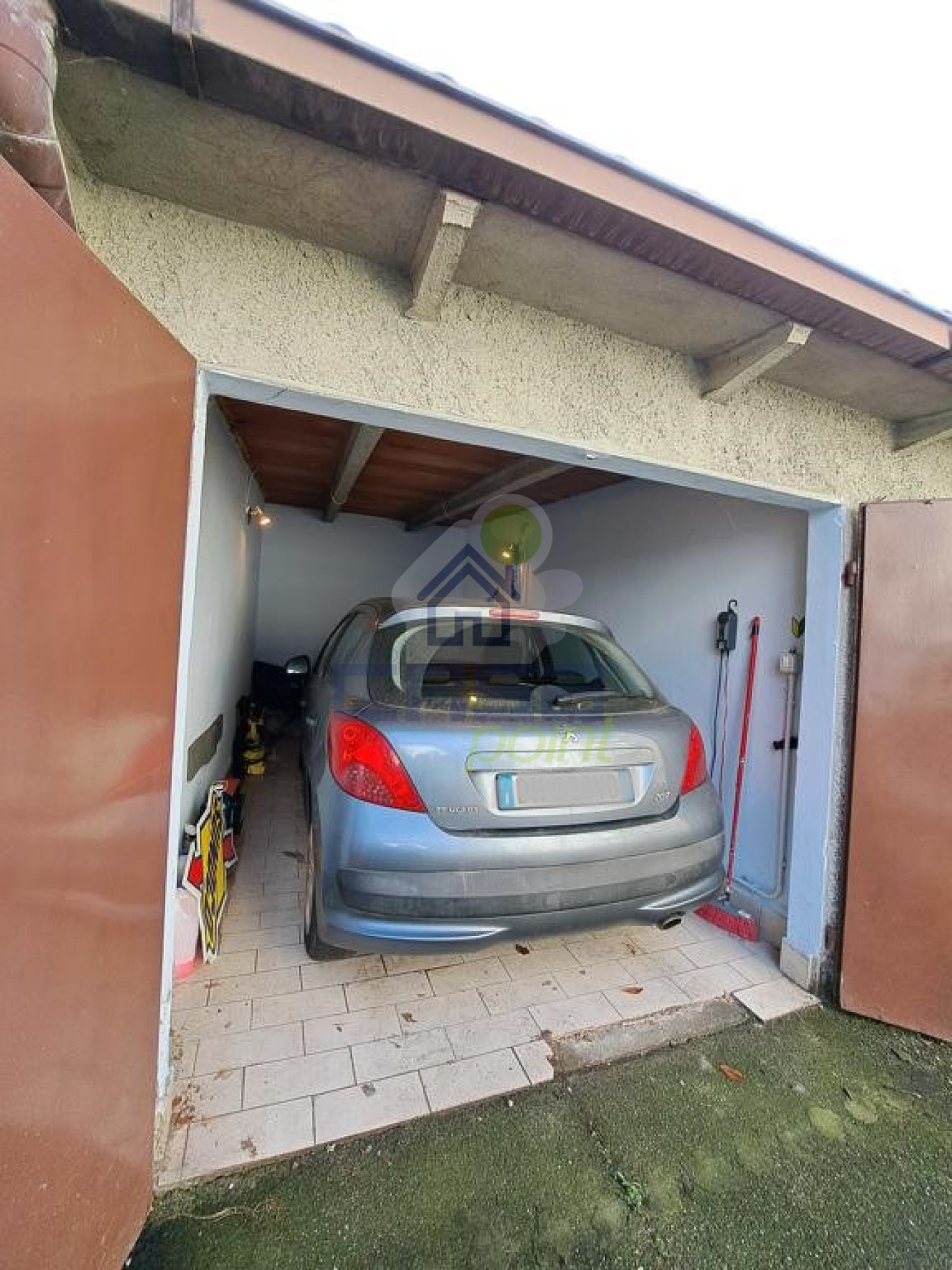 garage-(3).jpg