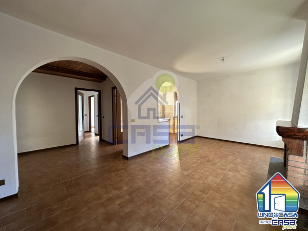 Appartamento trilocale posto al piano terra con box  in vendita a Trigolo