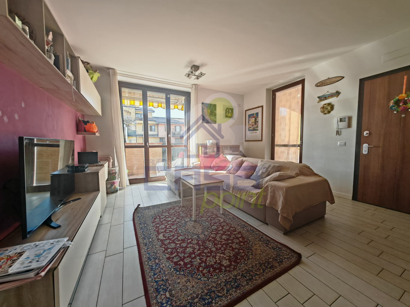 Lodi Trilocale con Garage, Posto Auto e Terrazzino!