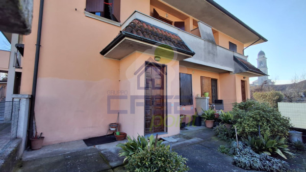 Trilocale con giardino privato