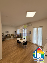 Elegante Appartamento Ristrutturato con Box Doppio.