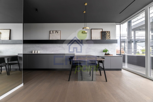 MERAVIGLIOSO ATTICO ARREDATO