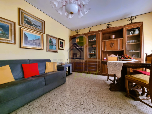 BILOCALE con BOX e CANTINA