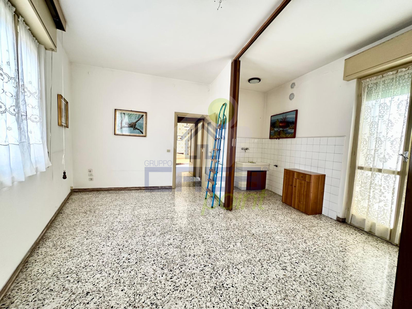 SECONDA MATRIMONIALE-ZONA GIORNO PRIUMO PIANO4.jpg