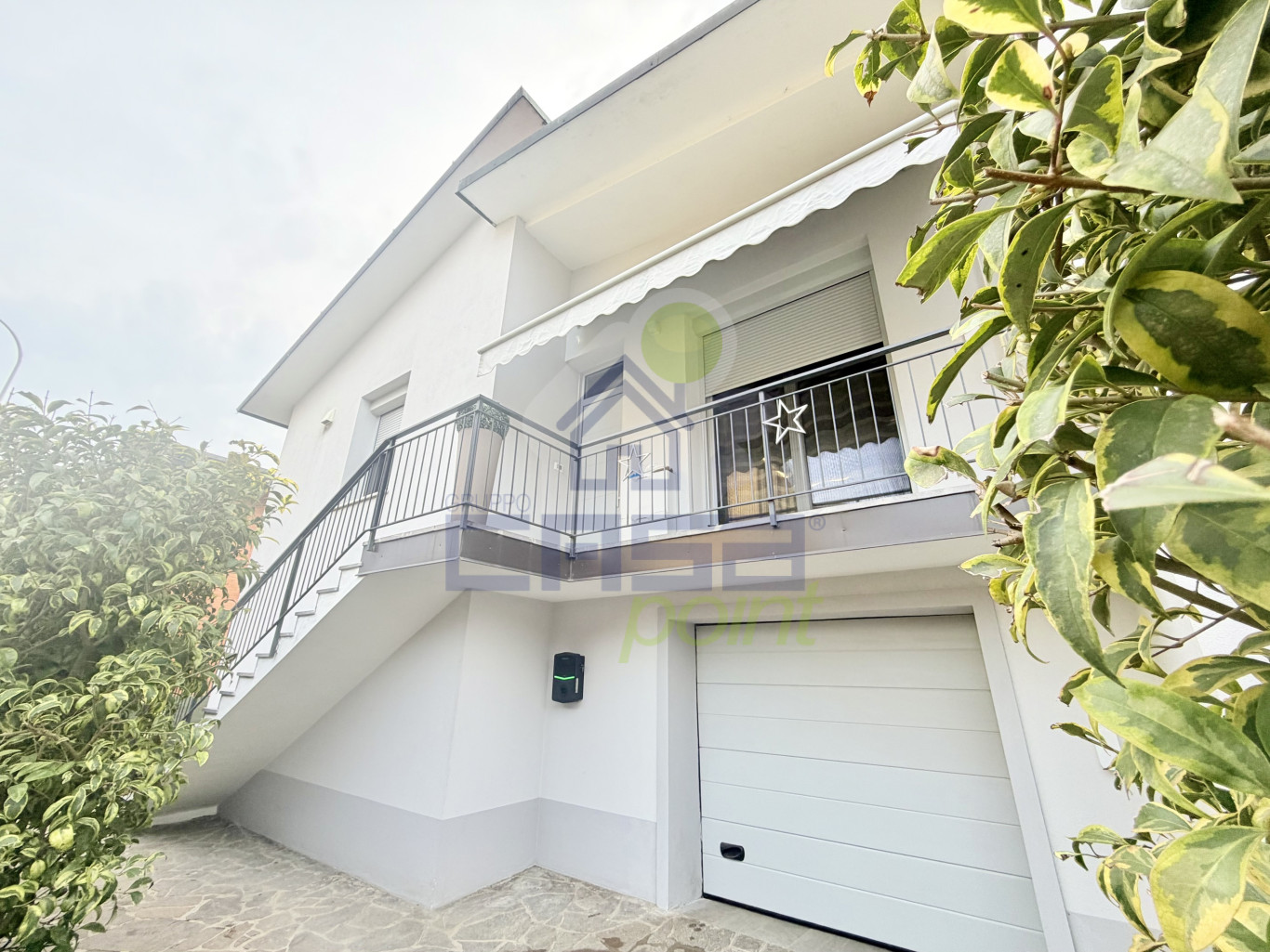 VISTA FRONTALE 2.jpeg